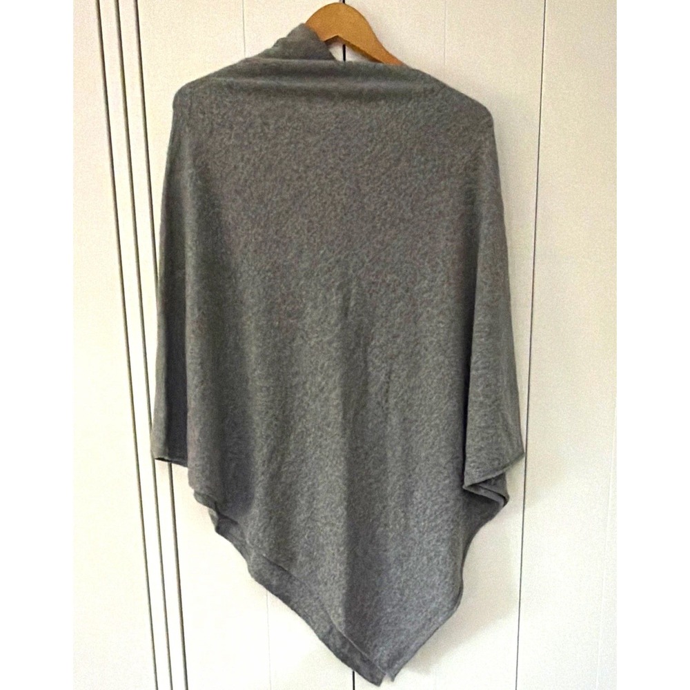 Quince 100% Cashmere Knit Poncho Shawl/Wrap Solid Gray One Size